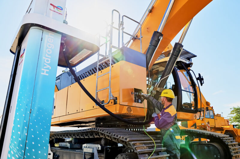 MK_Total_Liebherr__03
